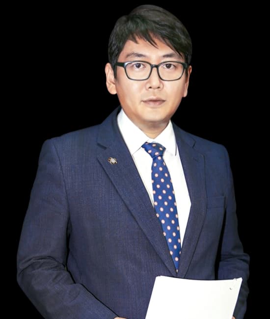 성범죄전문변호사 윤성진