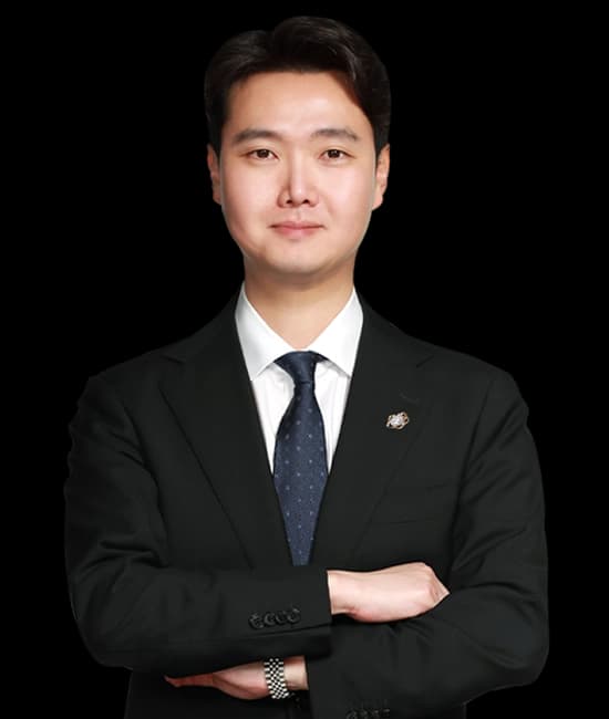 성범죄전문변호사 김동섭