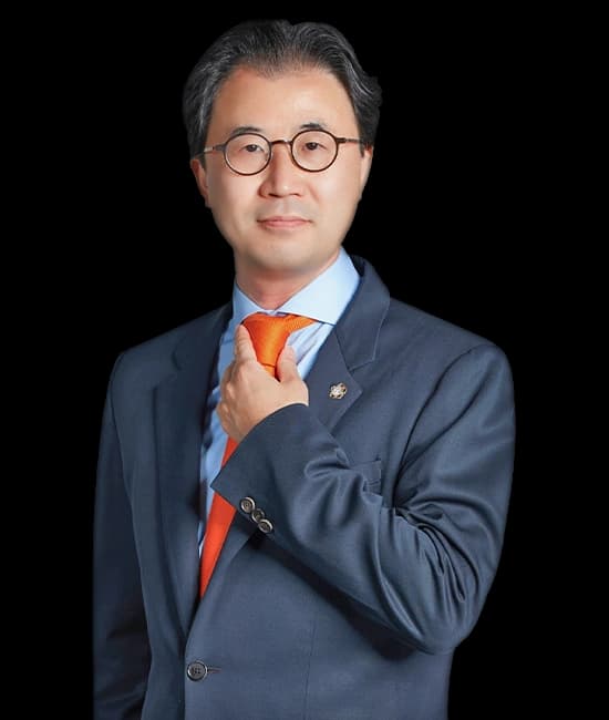 김수훤변호사님